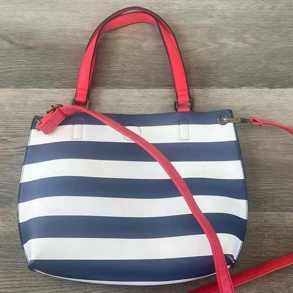 BASS Stripped Crossbody Bag in Navy Blue White Red w Attached Zippered Pouch - Picture 2 of 10